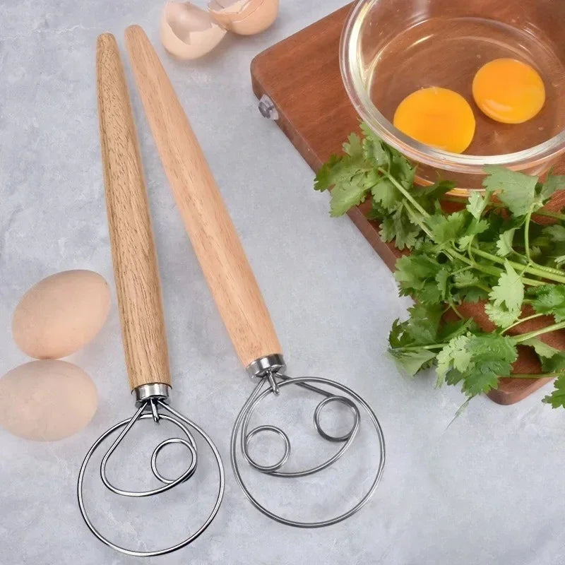 Kitchen Tool that Beats, Whisks, and Stirs Ingredients for Cooking and Pastry
