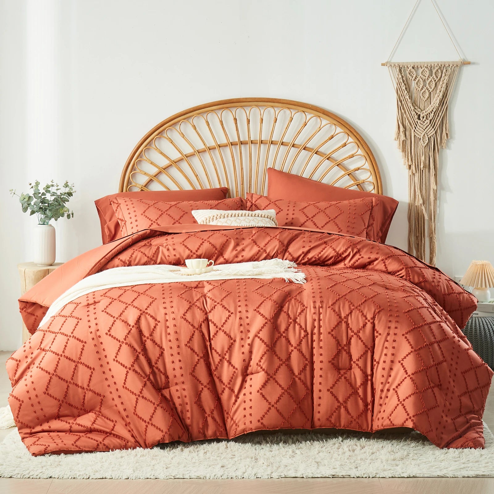Embroidered bed set, Soft Jacquard Comforter