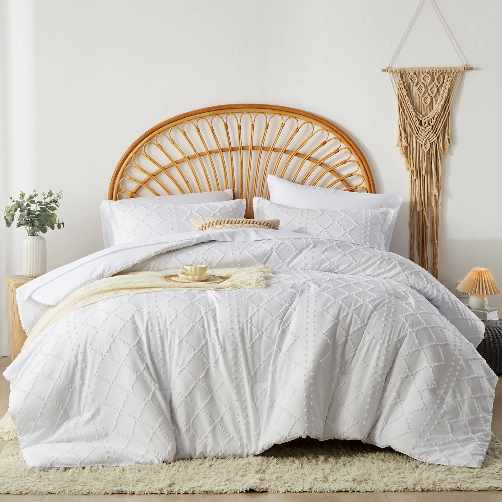 Embroidered bed set, Soft Jacquard Comforter