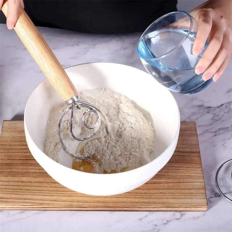 Kitchen Tool that Beats, Whisks, and Stirs Ingredients for Cooking and Pastry