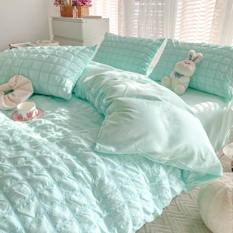 Simple Solid-Color Puffon Quilt Cover