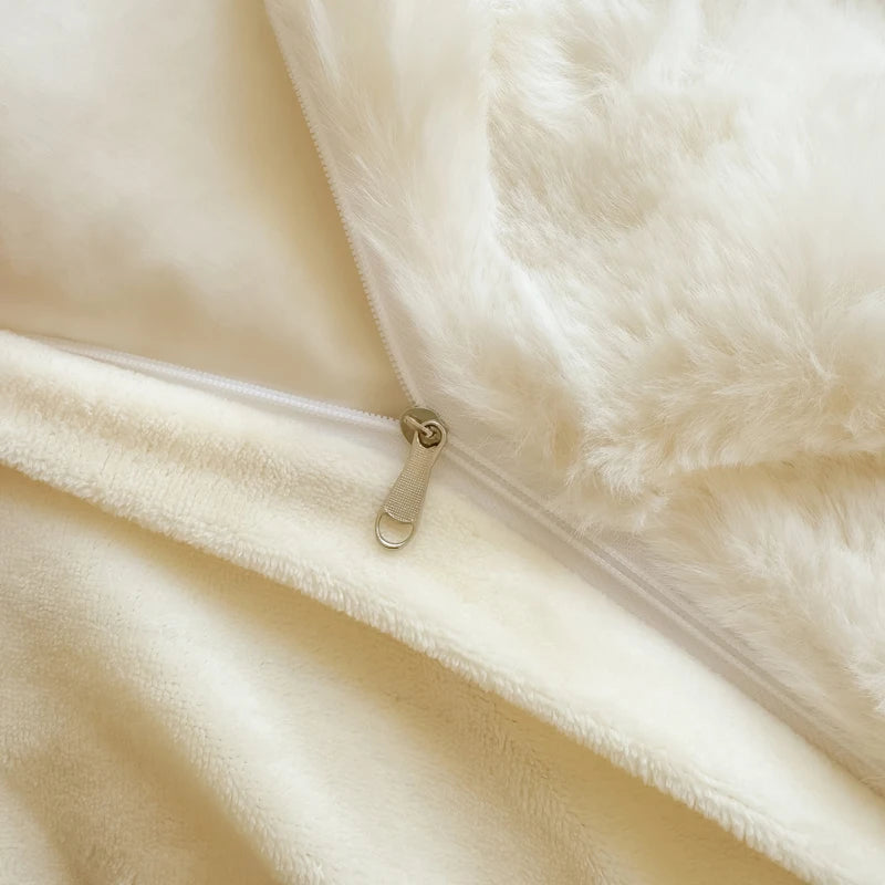 Bonenjoy 1pc Plush Duvet Cover Warm Quilts Cover Soft Bedding Solid Color Comforter Covers (No Pillowcase)