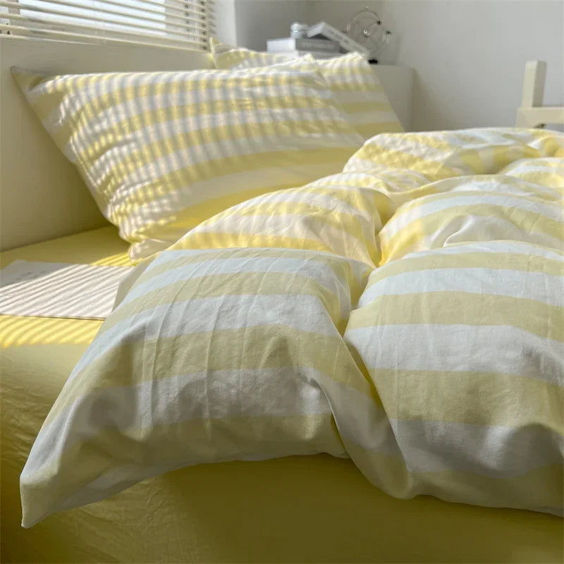 Pre-Washed Brushed Ultra Soft Duvet Cover Set with Pillowcases - Luxurious Cozy Bedding for a Heavenly Sleep Experience