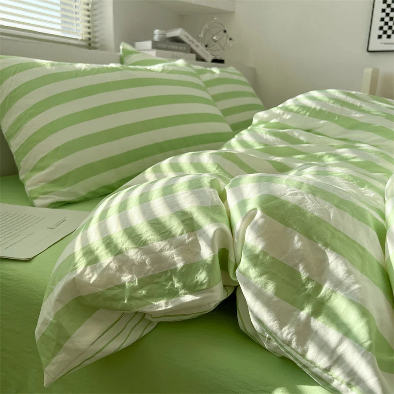 Pre-Washed Brushed Ultra Soft Duvet Cover Set with Pillowcases - Luxurious Cozy Bedding for a Heavenly Sleep Experience