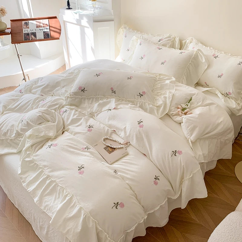3PCS Rose Embroidered Duvet Cover Set