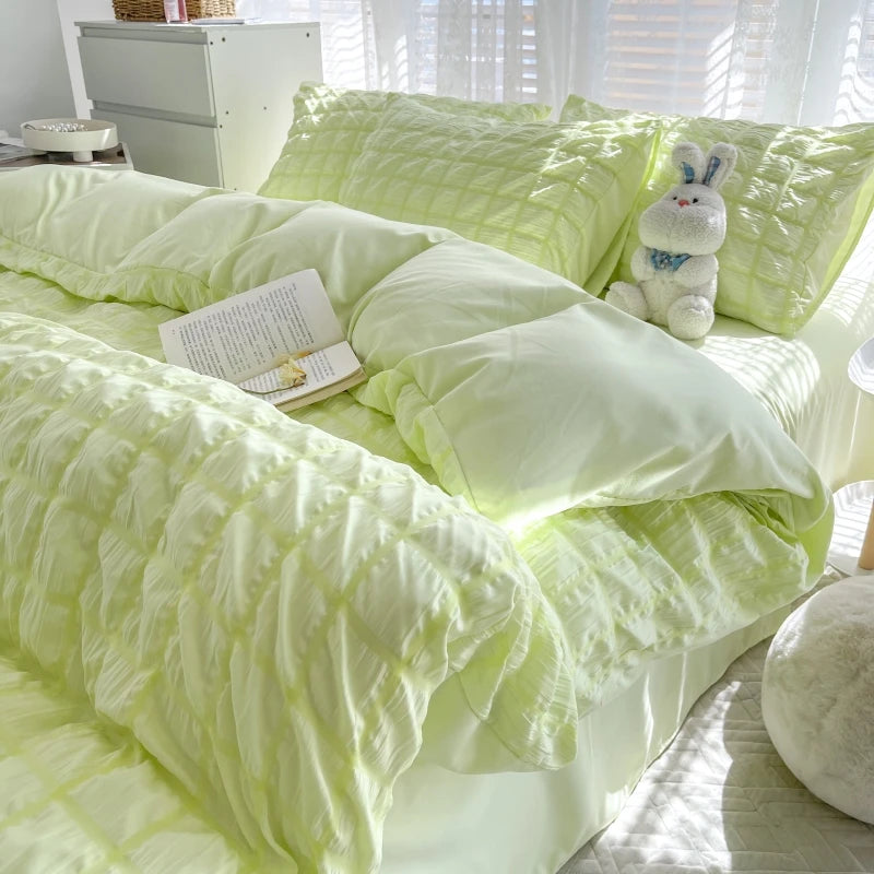 Simple Solid-Color Puffon Quilt Cover