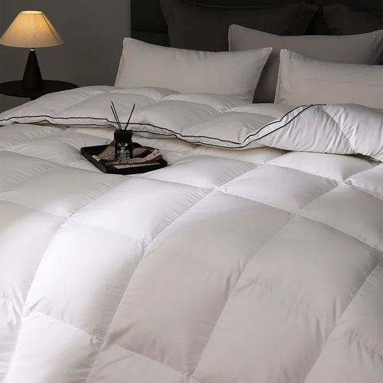 "Breathing Quilt" Pro: 95% Goose Down Comforter for Winter - 800FP High Loft, Odor-Free