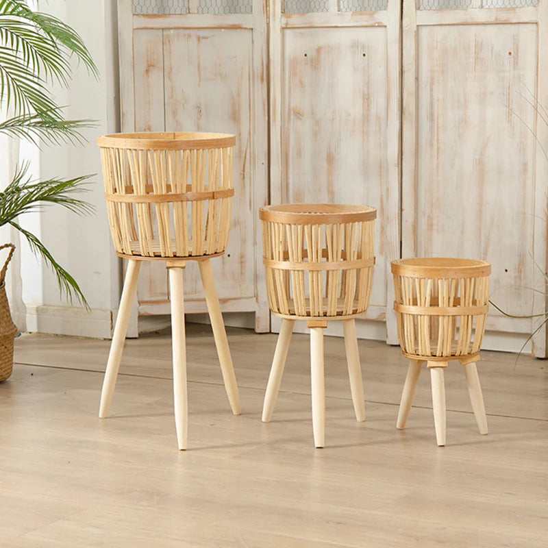 Vine Woven Pant Stand