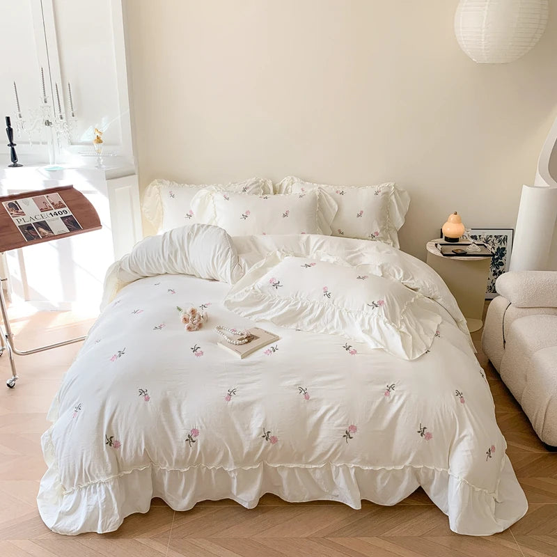 3PCS Rose Embroidered Duvet Cover Set